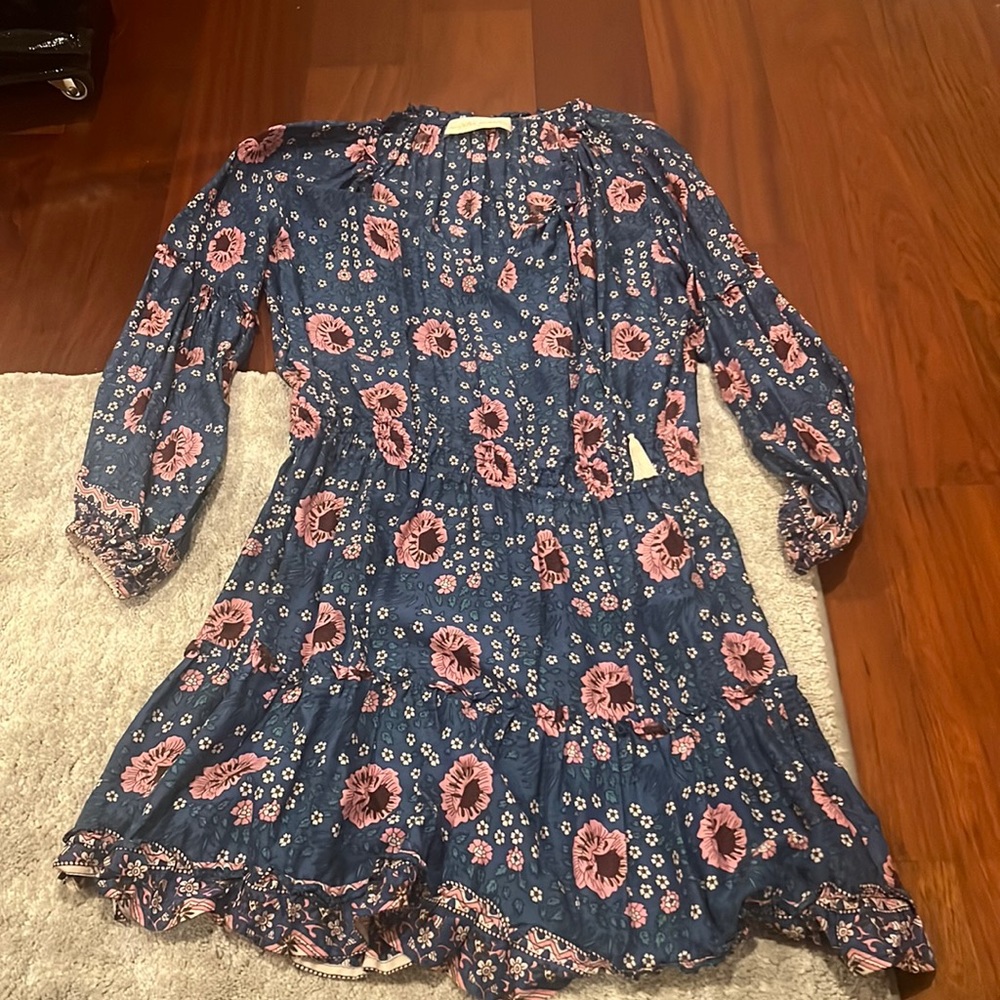 NEVER WORN, THIN, CUTE SPRING/SUMMER DRESS